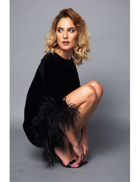 MINI VELVET DRESS -  WITH BLACK FEATHERS MINI VELVET DRESS -  WITH BLACK FEATHERS